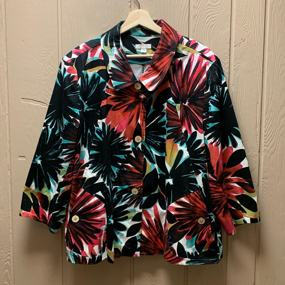 Erin Jacket - Picture 2 of 9